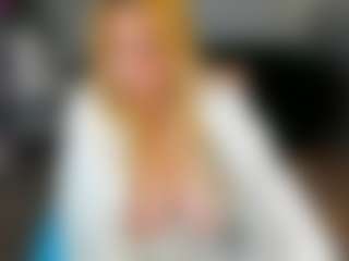 WetLuna1's Live Sex Cam Show