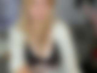 WetLuna1's Live Sex Cam Show