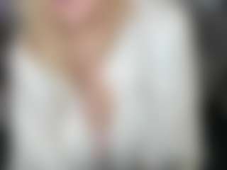 WetLuna1's Live Sex Cam Show