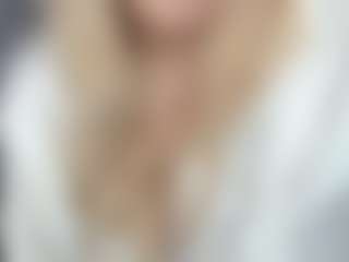 WetLuna1's Live Sex Cam Show