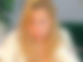 Live cam show with WetLuna1 - Tittyfuck on Uber Horny
