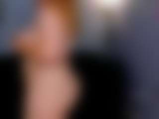 Live cam show with WetLuna1 - Upskirt on Camsoda