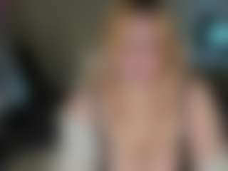 Live cam show with WetLuna1 - Tittyfuck on CSO-WL