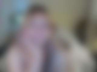 Live cam show with WetLuna1 - Tittyfuck on Gym Cam Girls
