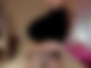 Live cam show with WetLuna1 - Blondie on Camsoda