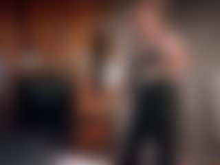 LushDiamonds MILF webcam performer live streaming