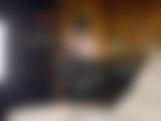 Live cam show with LushDiamonds - Moaning on Cam Slut