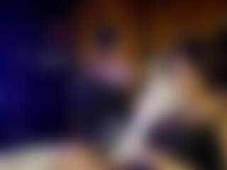 Live cam show with LushDiamonds - Shaved Pussy MILF on SinfulBabes