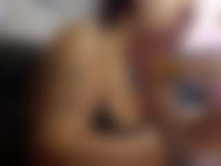 Live cam show with LushDiamonds - Brown Eyes on CamClone