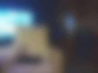 LushDiamonds MILF webcam performer live streaming
