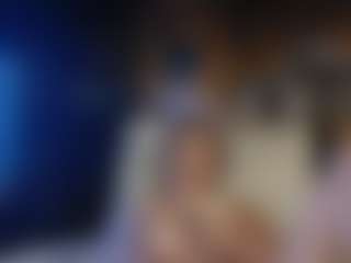 LushDiamonds MILF webcam performer live streaming