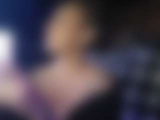 Live cam show with LushDiamonds - Strip on Camiplay Live