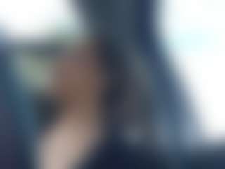 Live cam show with LushDiamonds - Strip MILF on Camiplay Live