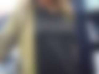 Live cam show with LushDiamonds - Strip on Dolls Live