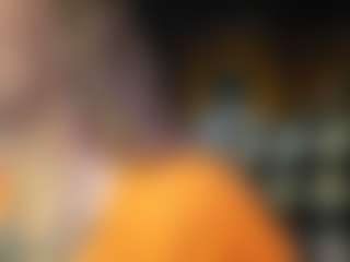 Live cam show with LushDiamonds - Brown Eyes MILF on slutload