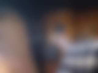 Live cam show with LushDiamonds - Plug on Soda Cam