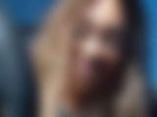 Live cam show with LushDiamonds - Foot Fetish BBW on StripNow