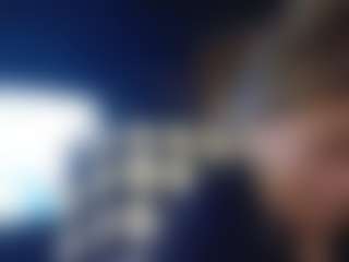 Live cam show with LushDiamonds - Bedroom on luckytryst.com