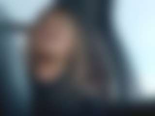 Live cam show with LushDiamonds - Innocent on fuklive.com