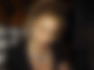 Live cam show with LushDiamonds - Flirt MILF on livesuperchat.net