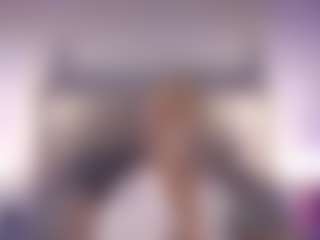 Live cam show with Gwen Taylor - Blonde Hair on pussylord.com