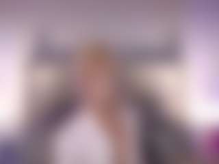 Live cam show with Gwen Taylor - Fetish on pussylord.com