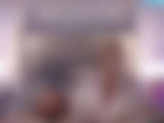 Live cam show with Gwen Taylor - Shaved on Camsoda Late Night