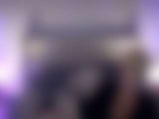 Live cam show with Gwen Taylor - Shaved on Camsoda