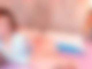 Adelinecooper's Live Sex Cam Show