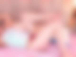 Adelinecooper's Live Sex Cam Show