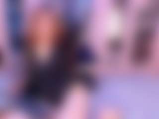 Adelinecooper's Live Sex Cam Show