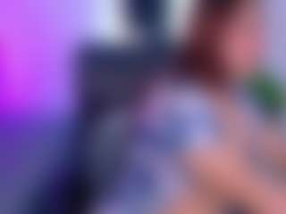 Live cam show with alexiarosse - Average on TottyGirls