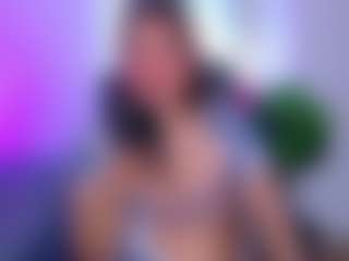 Live cam show with alexiarosse - Smoking on googirlz