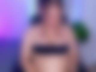 Live cam show with alexiarosse - Brown Eyes on Camversity