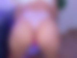 Live cam show with alexiarosse - Hairy Pussy on Camsoda