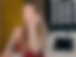 Live cam show with CrystalMus - Moaning on madthumbs