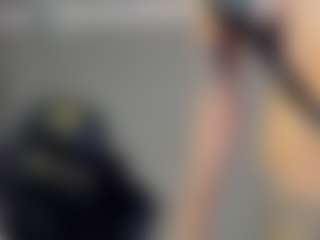 CrystalMus's Live Sex Cam Show
