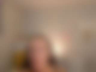 Spettacolo in cam dal vivo con CrystalMus - Bedroom su Camsoda