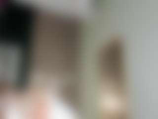 Live cam show with CrystalMus - Brown Hair Teen (18+) on Camsoda