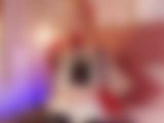 Live cam show with DaphneVelmont - Blonde Hair on Camsoda
