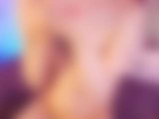 Live cam show with DaphneVelmont - Trimmed on Camsoda