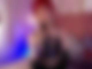 Live cam show with DaphneVelmont - Lean on Camsoda