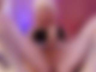 DaphneVelmont's Live Sex Cam Show