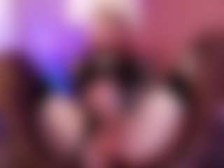 Live cam show with DaphneVelmont - Submissive on Dolls Live