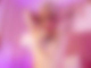 Live cam show with DaphneVelmont - Average on Hubzter Live