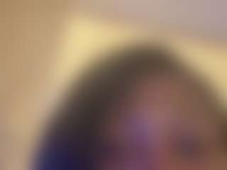 deecoochiefire's Live Sex Cam Show