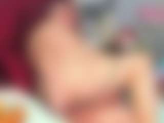 Live cam show with FAT-PIG-TOMMY - Blue Eyes on AdultVida.com
