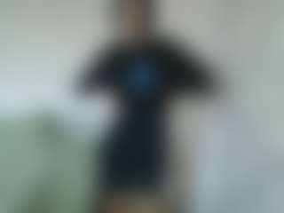 Live cam show with KennethJoss - Strip on Dolls Live