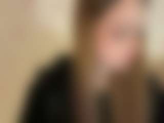 Live cam show with LorenDragone - New White on EXY