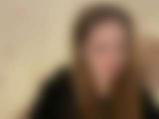 Live cam show with LorenDragone - New White on makecum.org